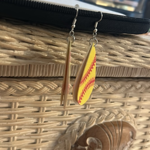 Softball earring bundle - Picture 6 of 9